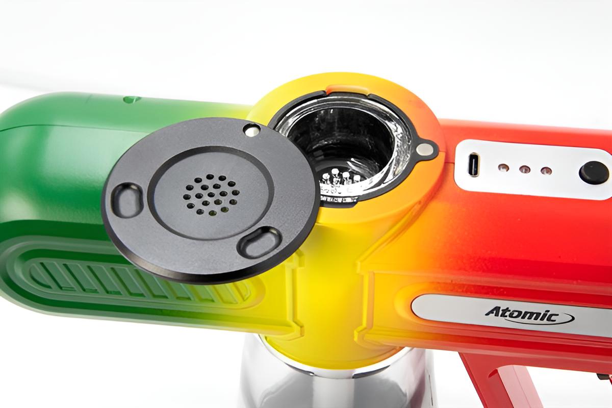 Atomic Smoke Blower „Rasta“ – Elektrische Rauchkanone