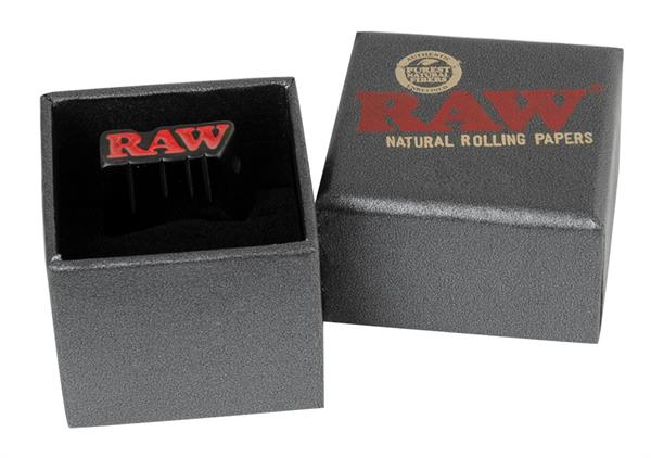 Ring RAW Black 8