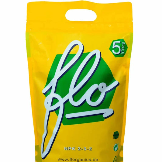 FLO NPK 2-3-2 Living Soil 5L